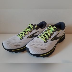 Brooks Ghost 15 Women's Size 8